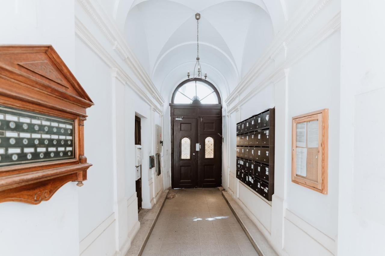 Budapest Perla Luxory 1. Bagian luar foto